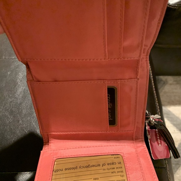 Wallet - Picture 3 of 5